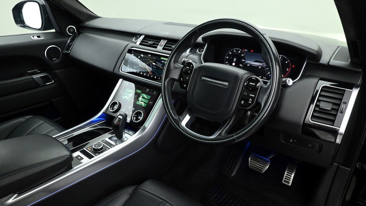 Land Rover Range Rover Sport Image 3
