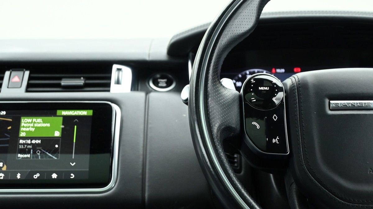 Land Rover Range Rover Sport Image 15