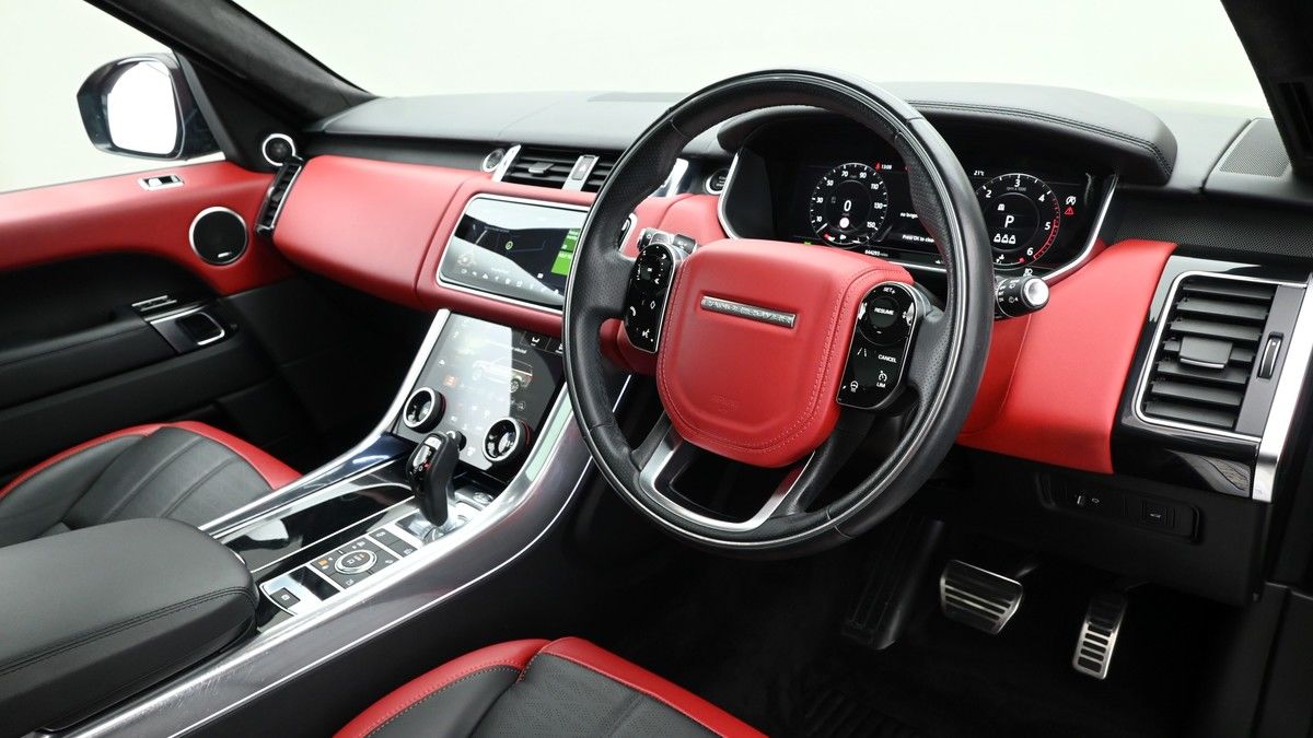 Land Rover Range Rover Sport Image 3