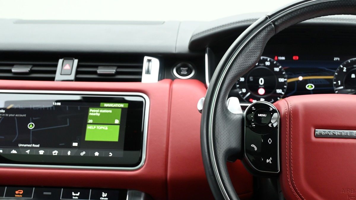 Land Rover Range Rover Sport Image 15