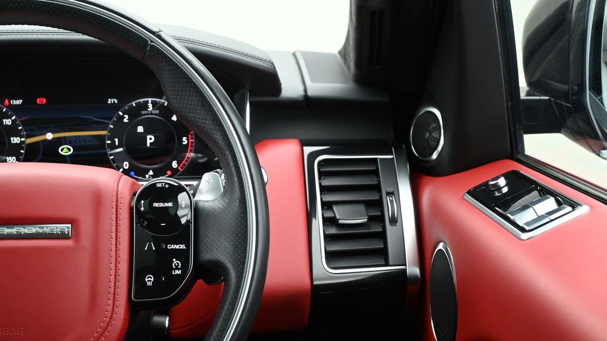 Land Rover Range Rover Sport Image 16