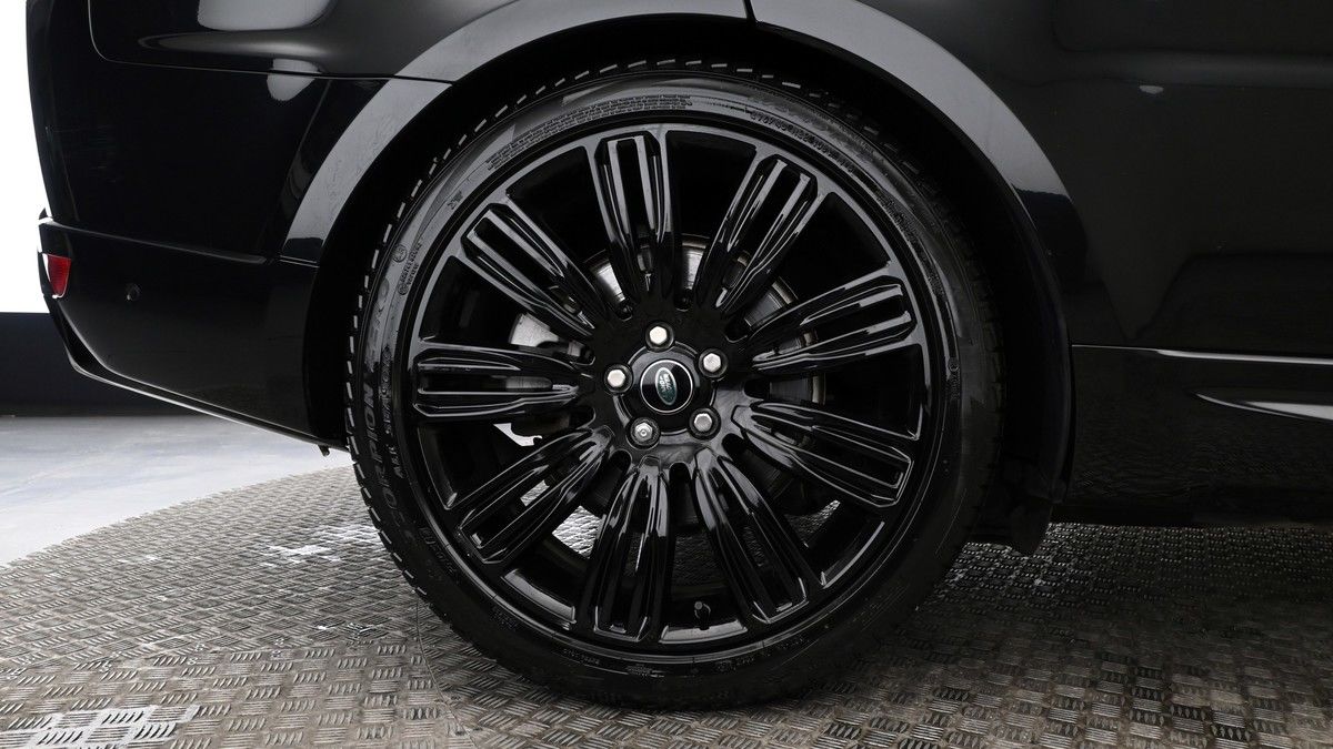 Land Rover Range Rover Sport Image 9