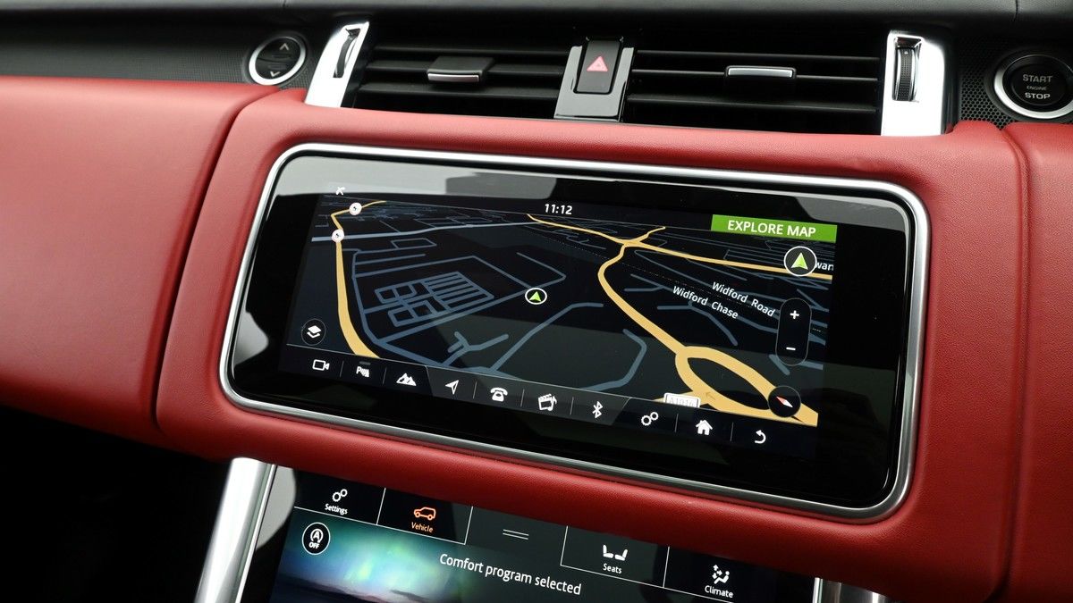 Land Rover Range Rover Sport Image 13