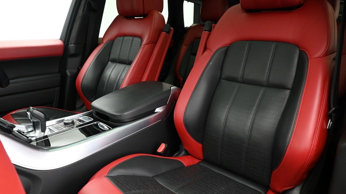 Land Rover Range Rover Sport Image 5