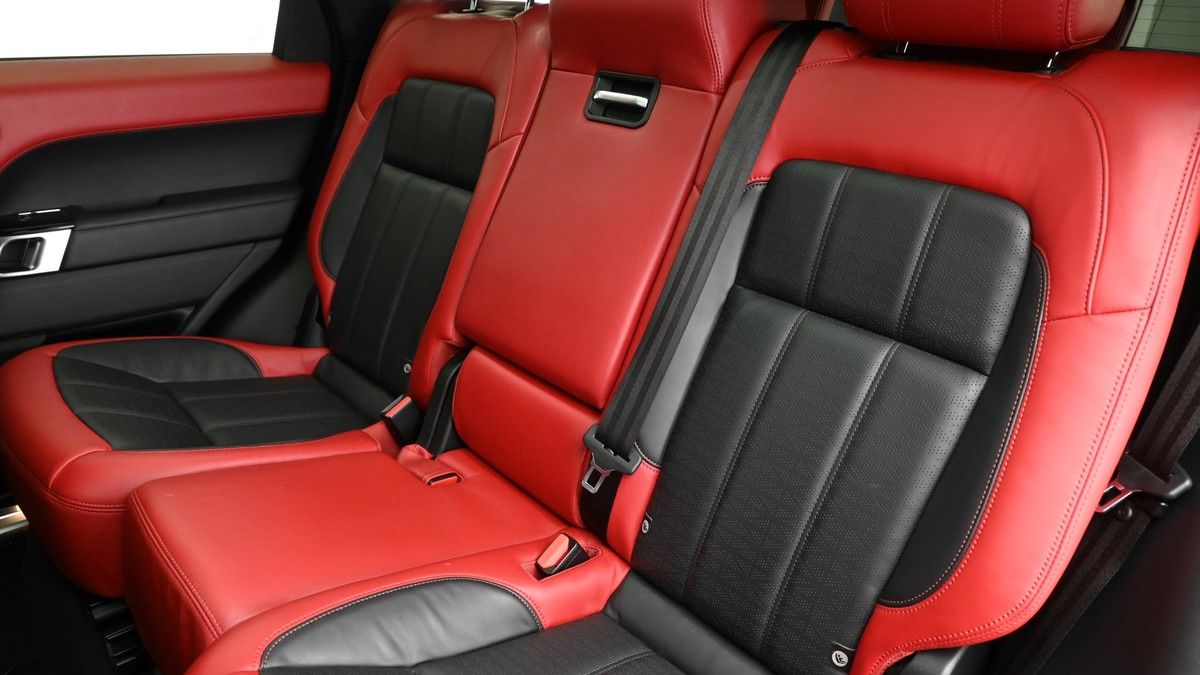 Land Rover Range Rover Sport Image 6