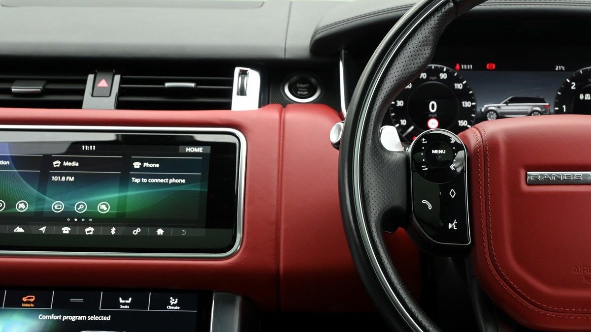Land Rover Range Rover Sport Image 17