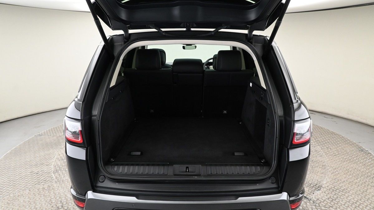 Land Rover Range Rover Sport Image 10