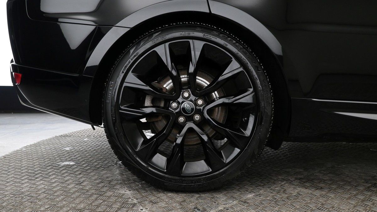 Land Rover Range Rover Sport Image 9