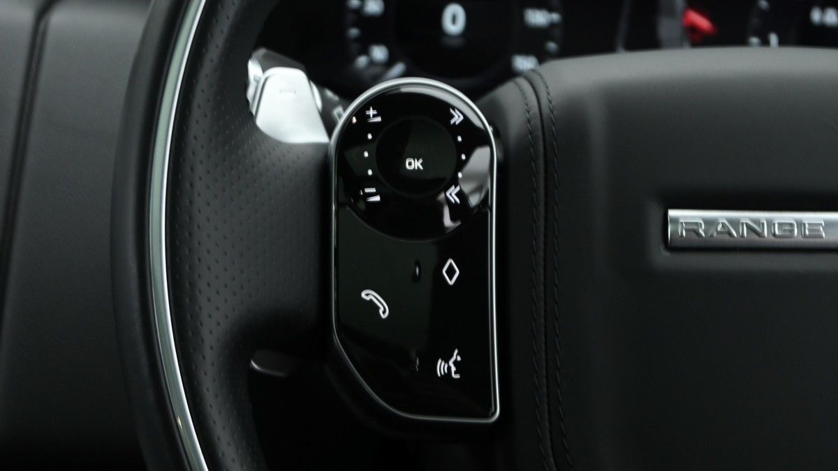 Land Rover Range Rover Sport Image 15