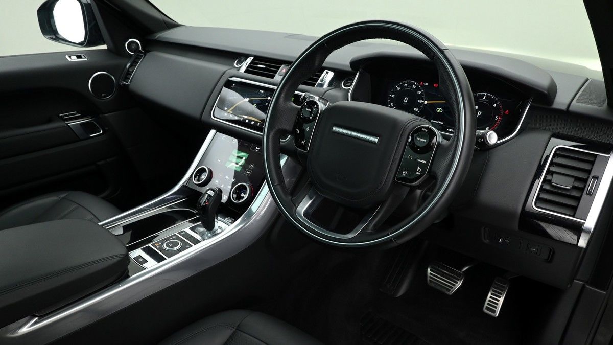 Land Rover Range Rover Sport Image 3