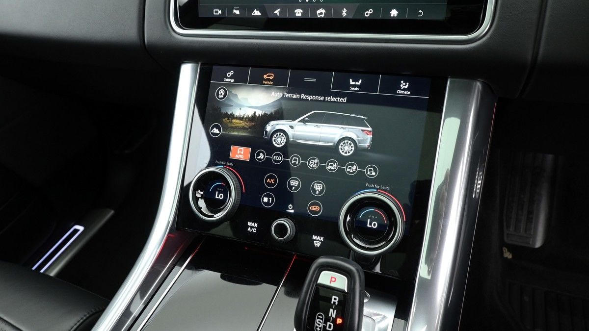 Land Rover Range Rover Sport Image 13