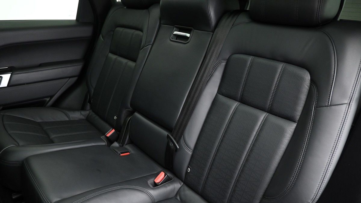 Land Rover Range Rover Sport Image 6