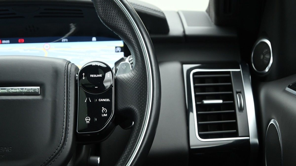 Land Rover Range Rover Sport Image 17