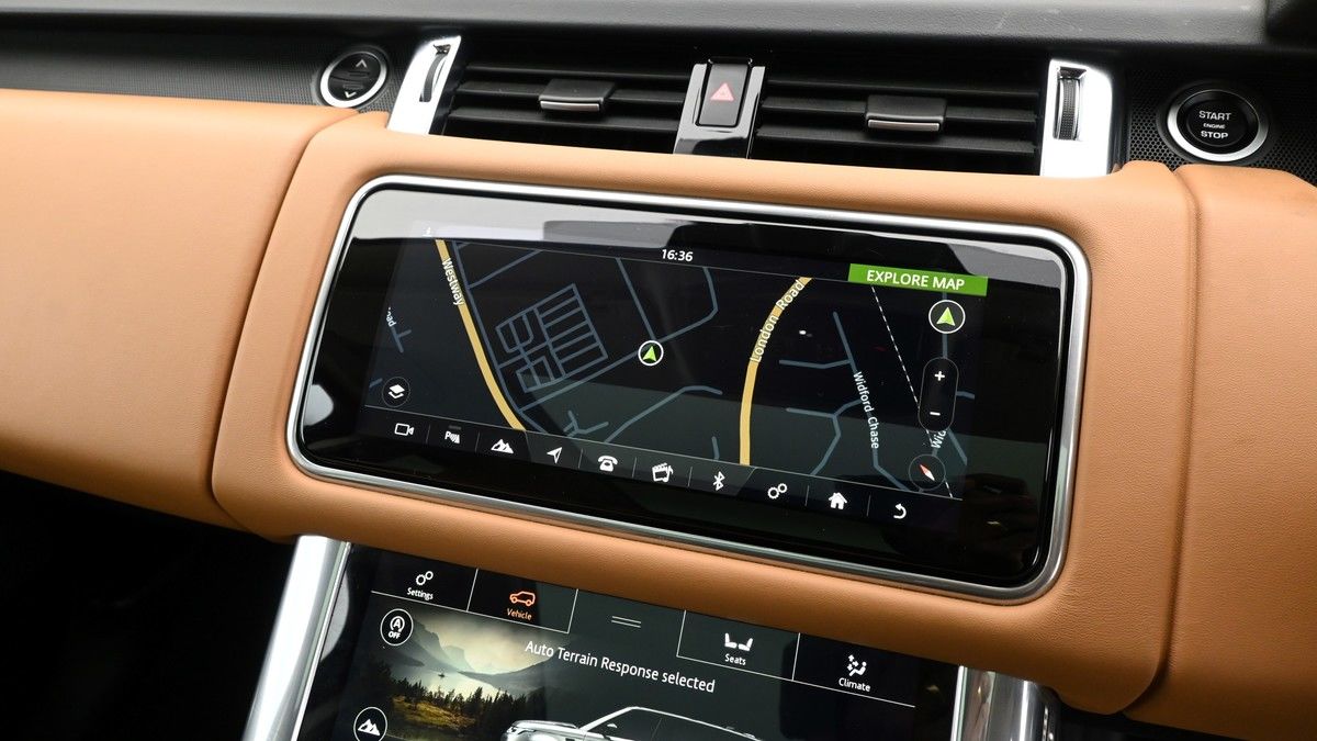 Land Rover Range Rover Sport Image 5