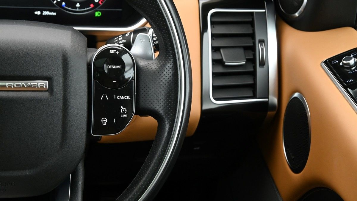 Land Rover Range Rover Sport Image 17