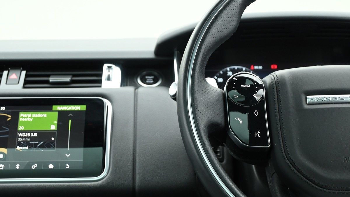 Land Rover Range Rover Sport Image 15