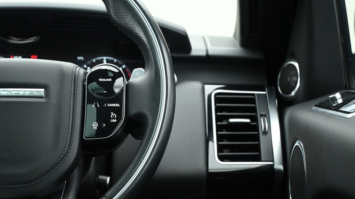 Land Rover Range Rover Sport Image 16