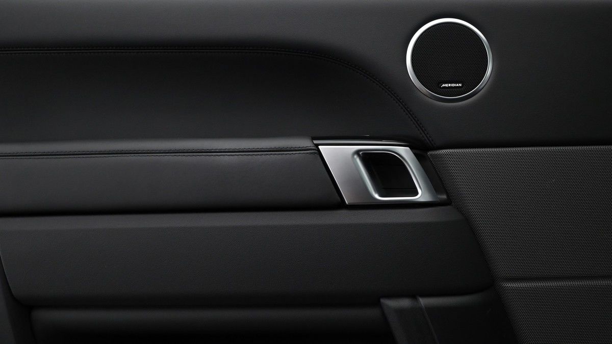 Land Rover Range Rover Sport Image 13