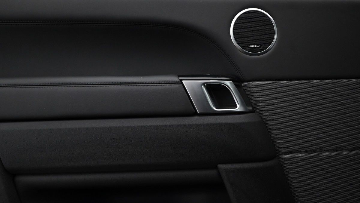 Land Rover Range Rover Sport Image 13
