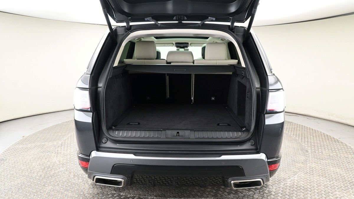 Land Rover Range Rover Sport Image 10