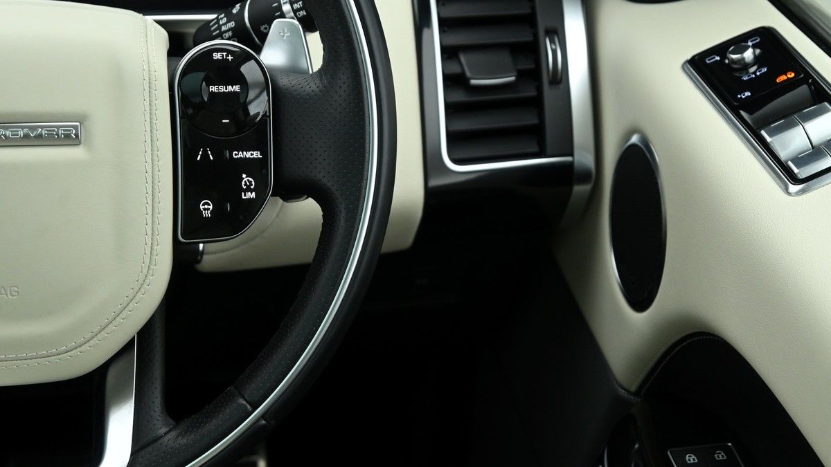 Land Rover Range Rover Sport Image 16