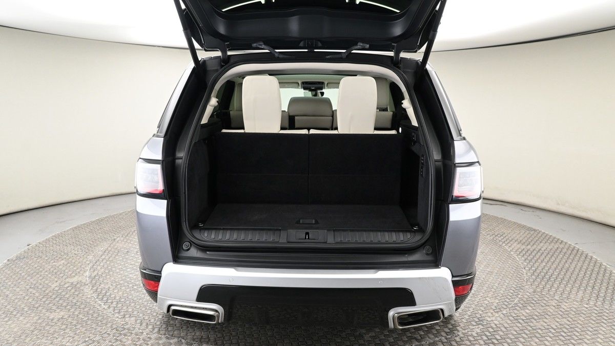 Land Rover Range Rover Sport Image 10