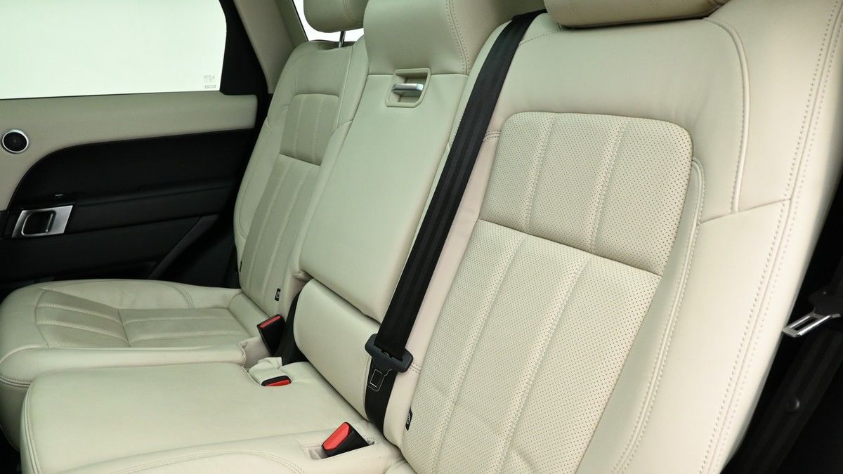 Land Rover Range Rover Sport Image 5