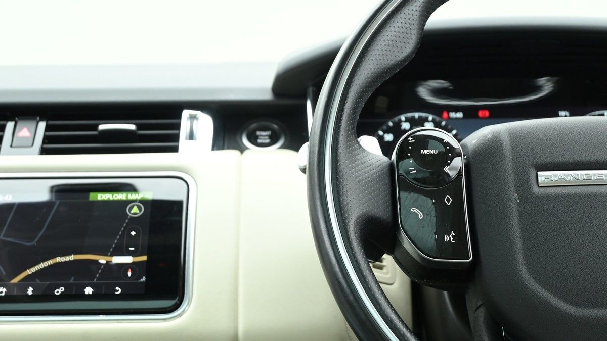 Land Rover Range Rover Sport Image 15