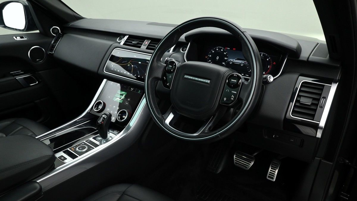 Land Rover Range Rover Sport Image 3