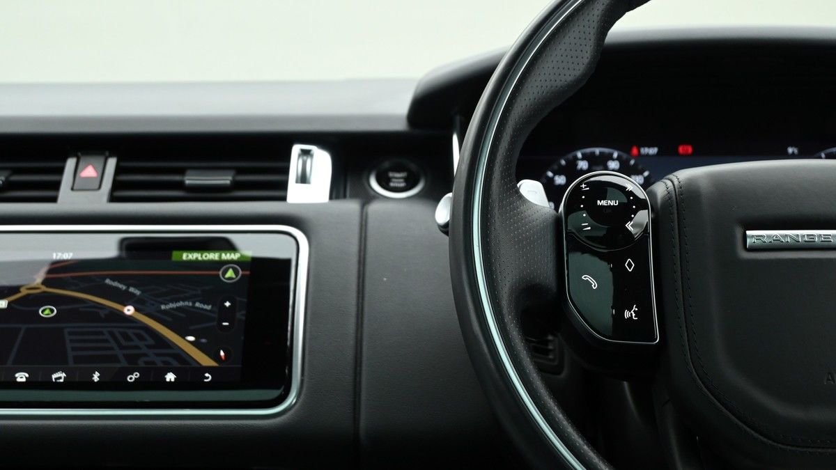 Land Rover Range Rover Sport Image 15