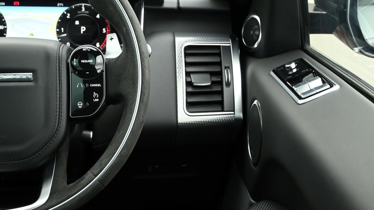 Land Rover Range Rover Sport Image 16