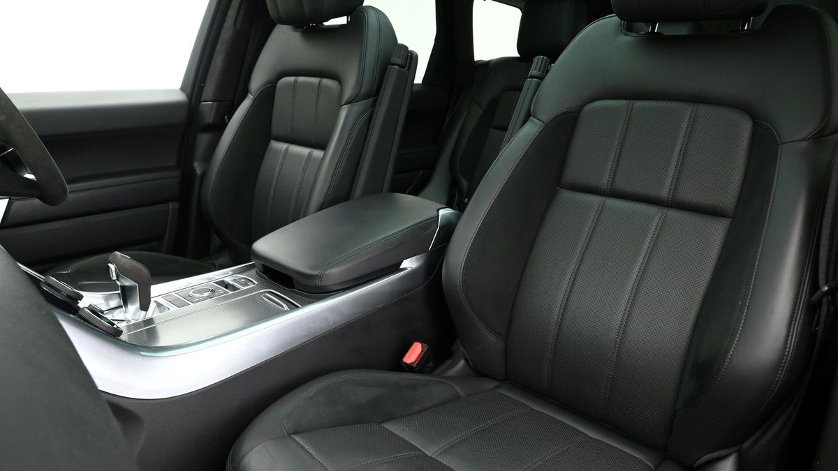 Land Rover Range Rover Sport Image 13