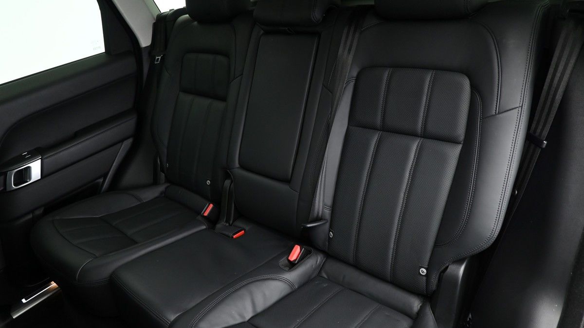 Land Rover Range Rover Sport Image 9