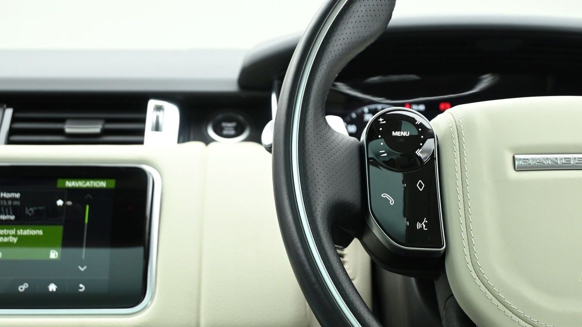 Land Rover Range Rover Sport Image 15