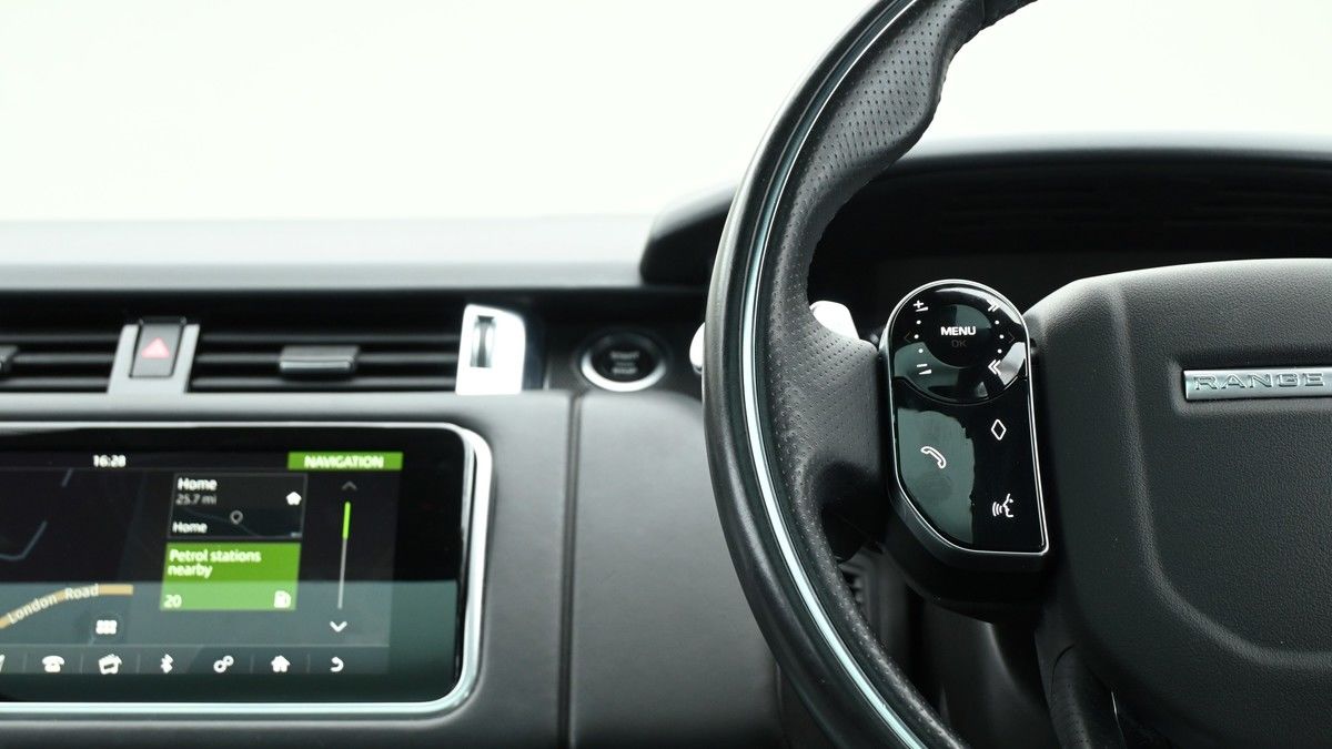 Land Rover Range Rover Sport Image 15