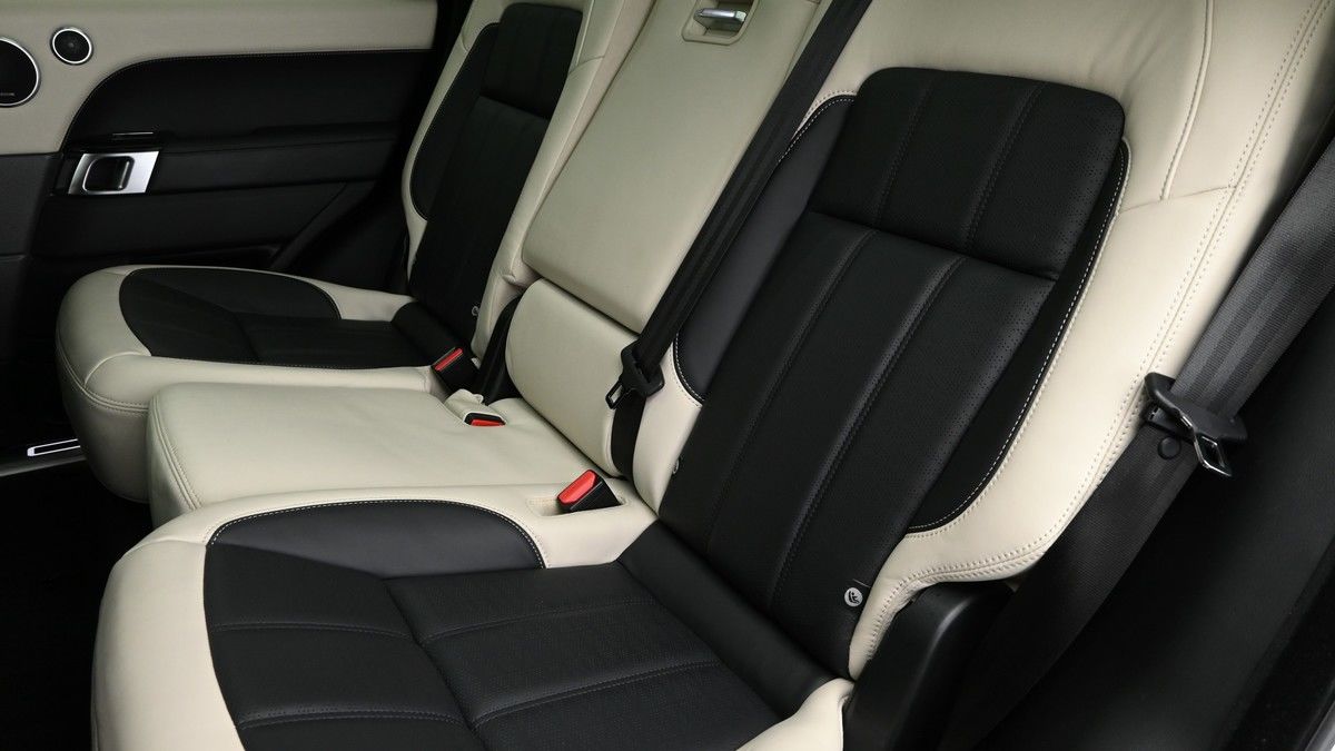 Land Rover Range Rover Sport Image 5