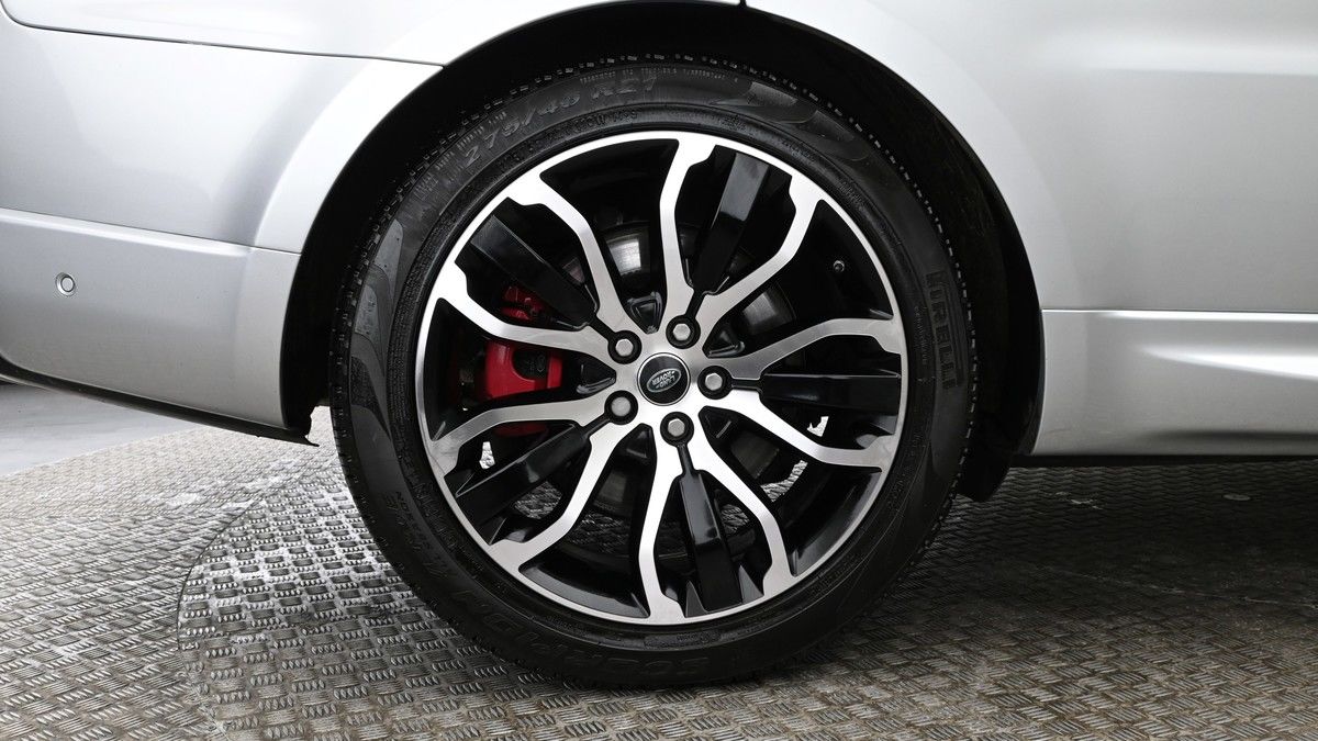 Land Rover Range Rover Sport Image 9