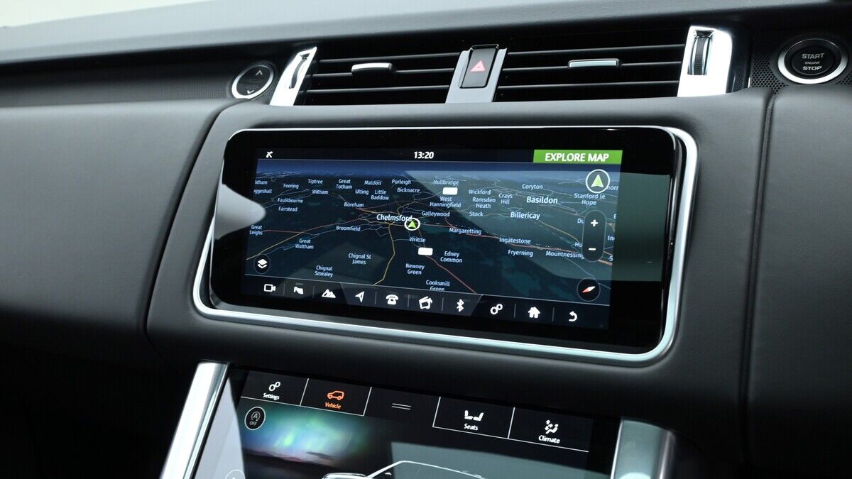 Land Rover Range Rover Sport Image 11