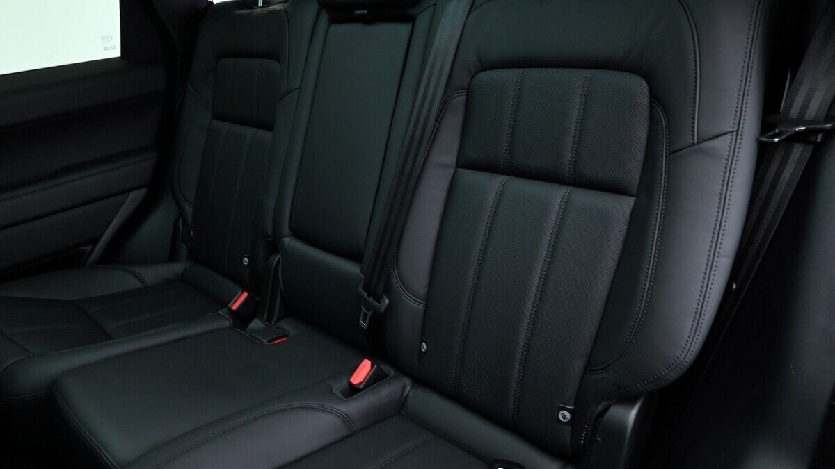 Land Rover Range Rover Sport Image 5