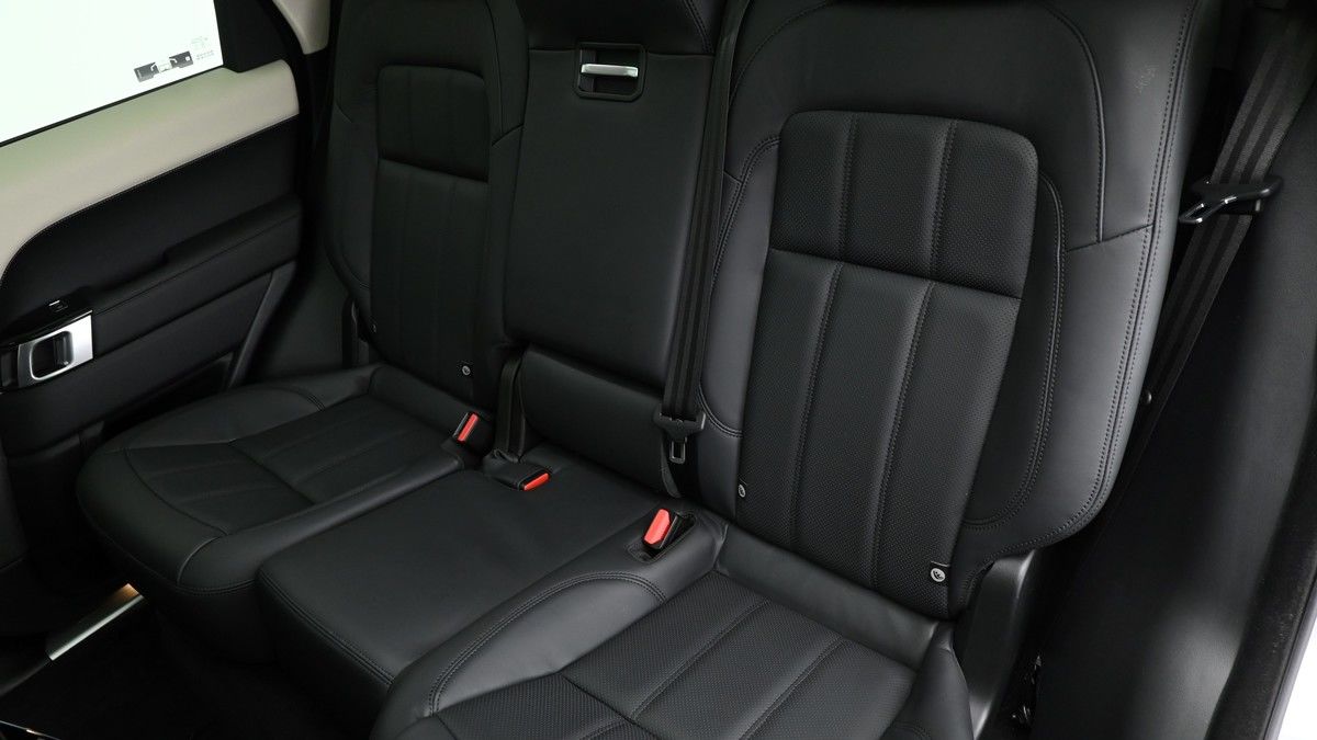 Land Rover Range Rover Sport Image 5