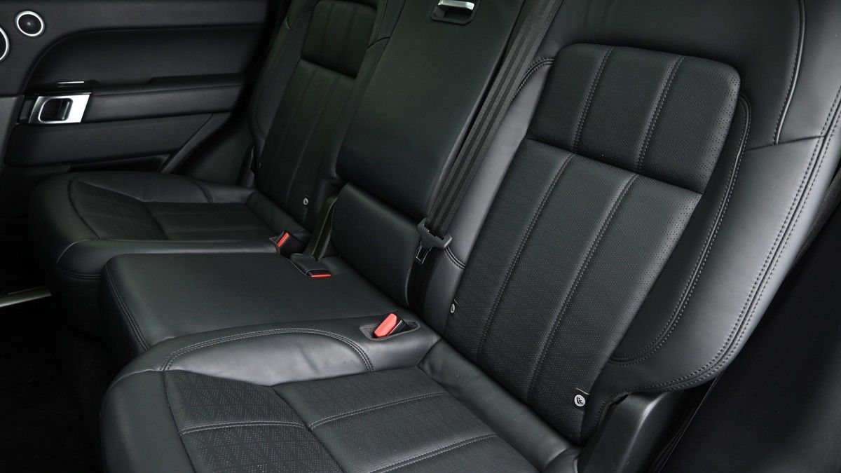 Land Rover Range Rover Sport Image 11