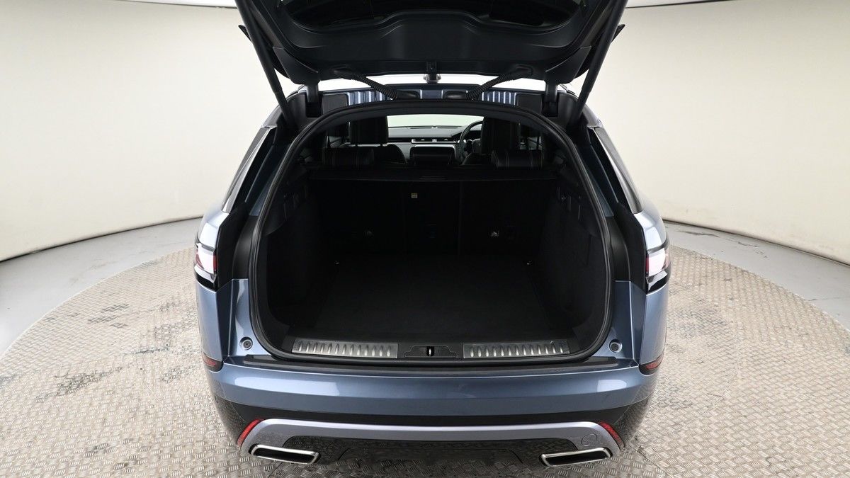 Land Rover Range Rover Velar Image 10