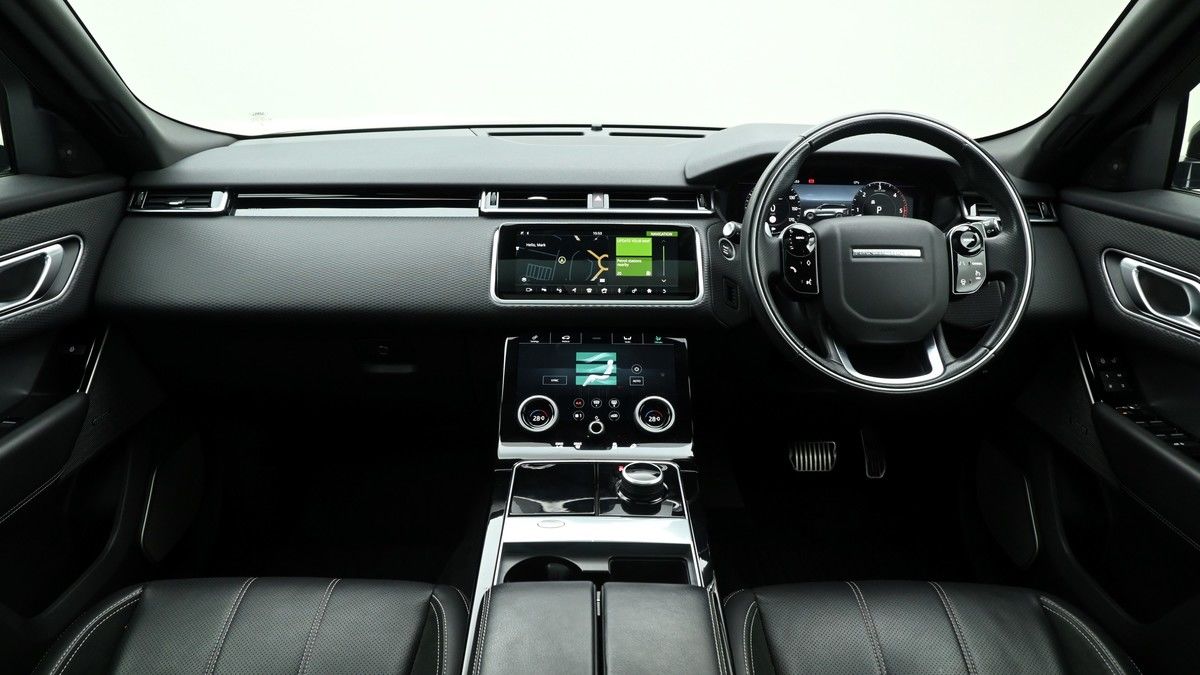 Land Rover Range Rover Velar Image 14