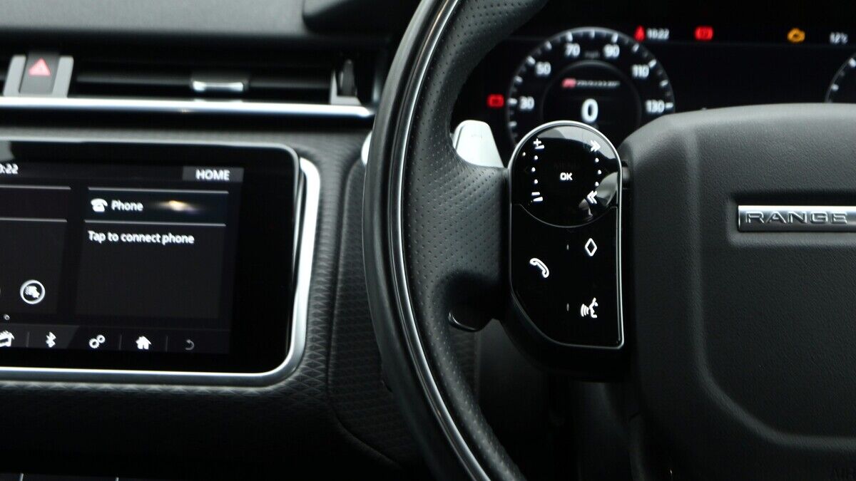 Land Rover Range Rover Velar Urban Image 15