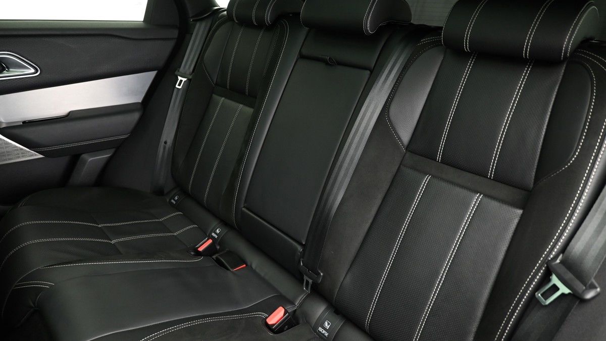 Land Rover Range Rover Velar Image 5