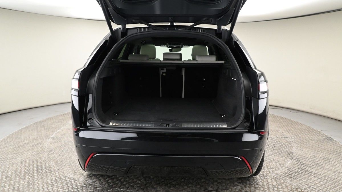 Land Rover Range Rover Velar Image 10