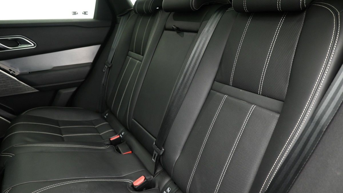 Land Rover Range Rover Velar Image 5