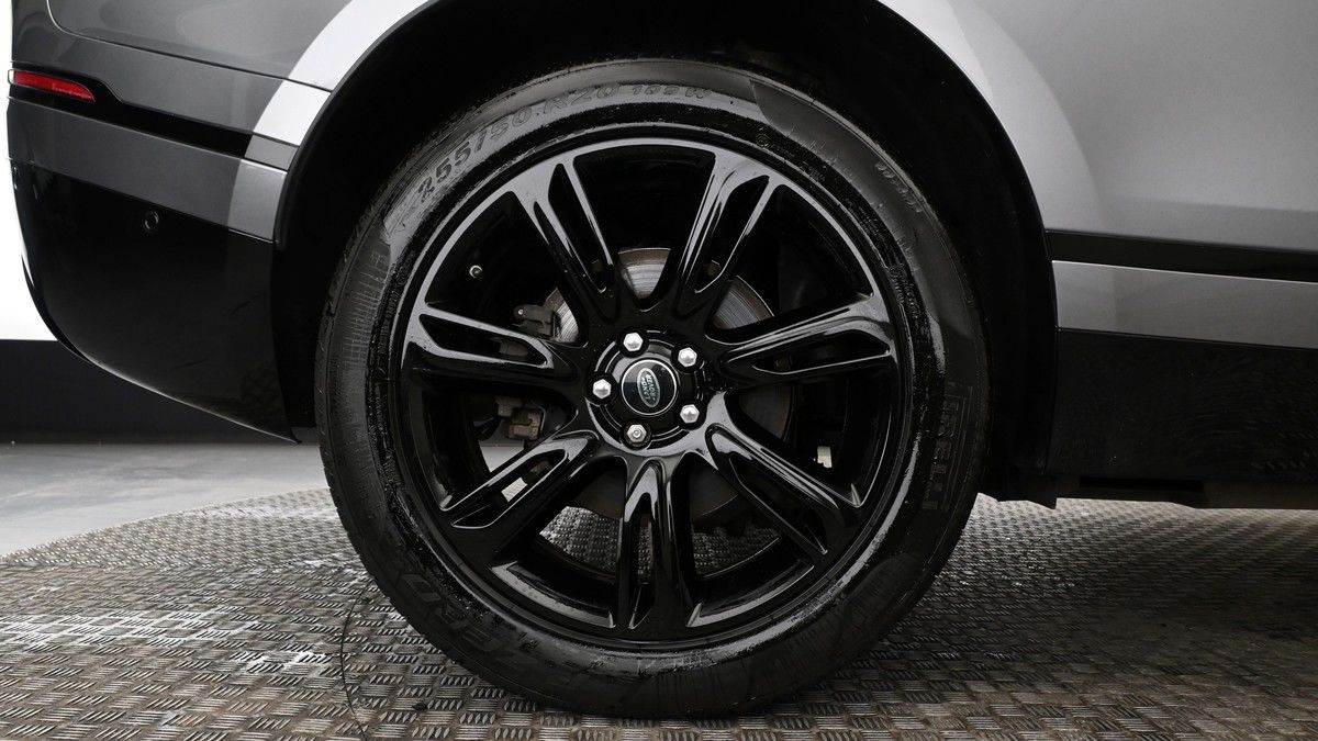 Land Rover Range Rover Velar Image 9