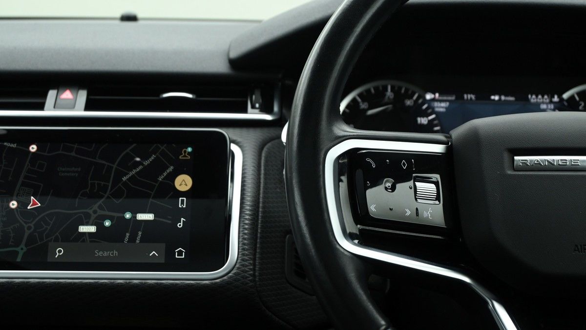 Land Rover Range Rover Velar Image 15