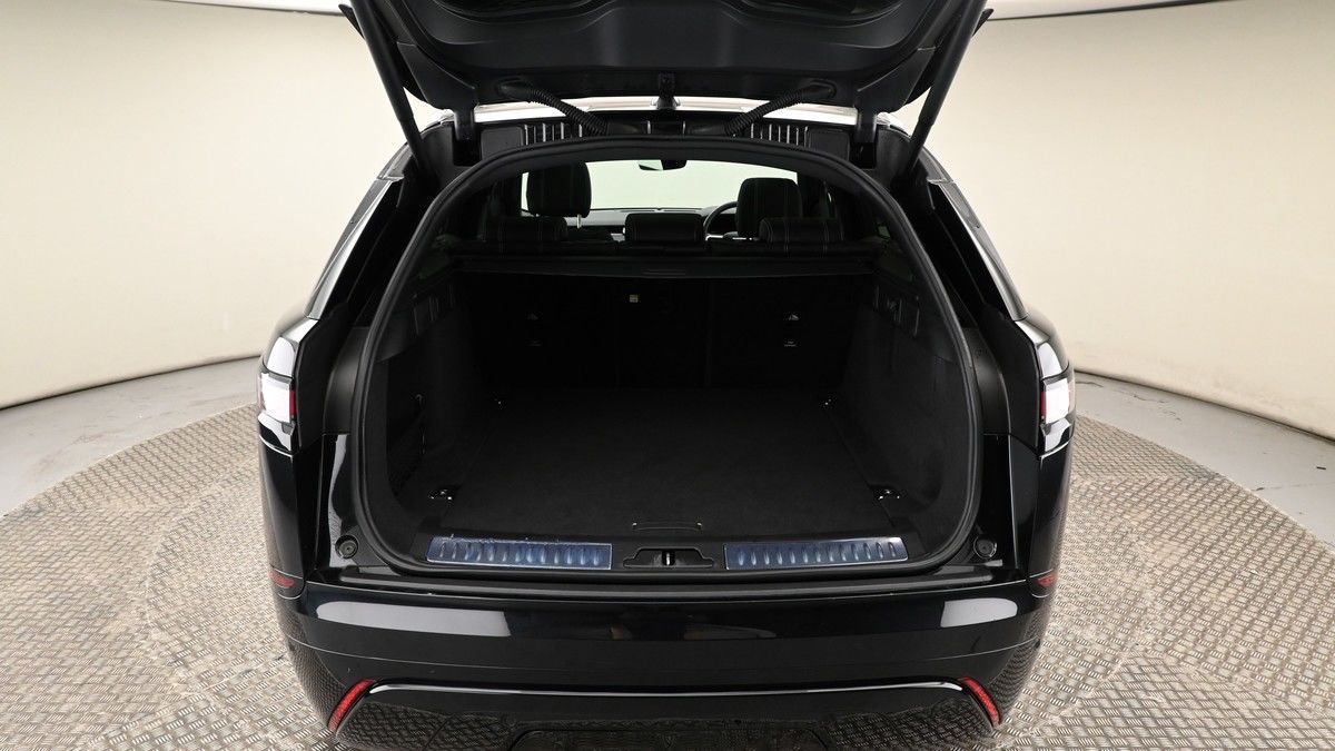 Land Rover Range Rover Velar Image 10